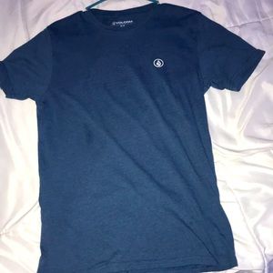 Volcom t shirt